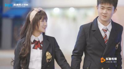 KTV狂欢夜预告：性感热舞私密包厢，极致诱惑即将上演